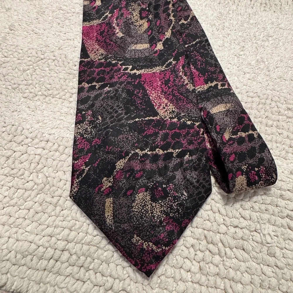 Adolfo Couture Tie Geometric Abstract‎ Rockabilly Silk USA Made Vintage Necktie